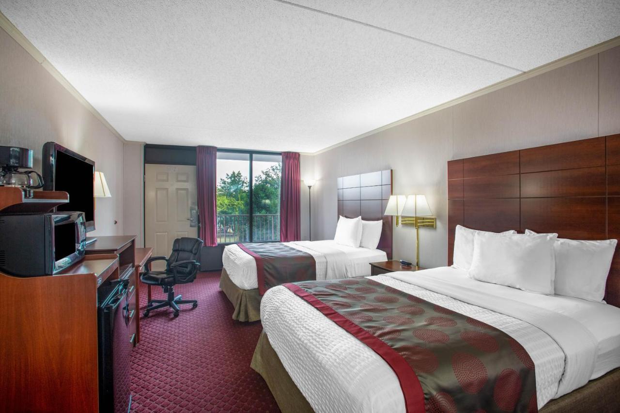 Motel Ramada By Wyndham Branson Exterior foto